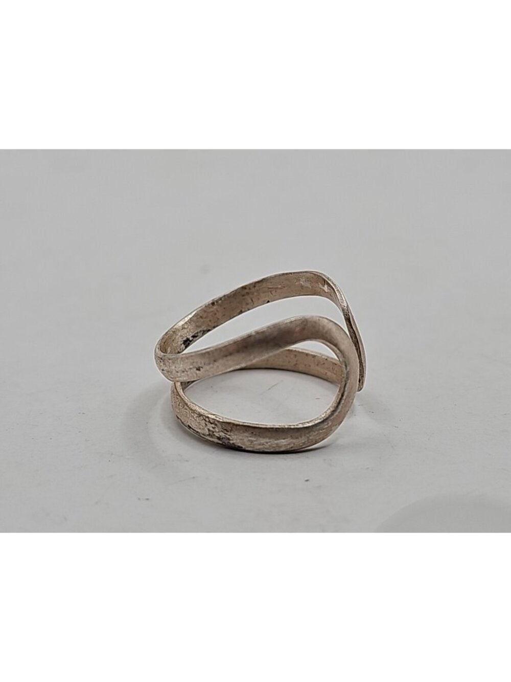 Silver Ring Size 7.5 - Picture 7 of 7